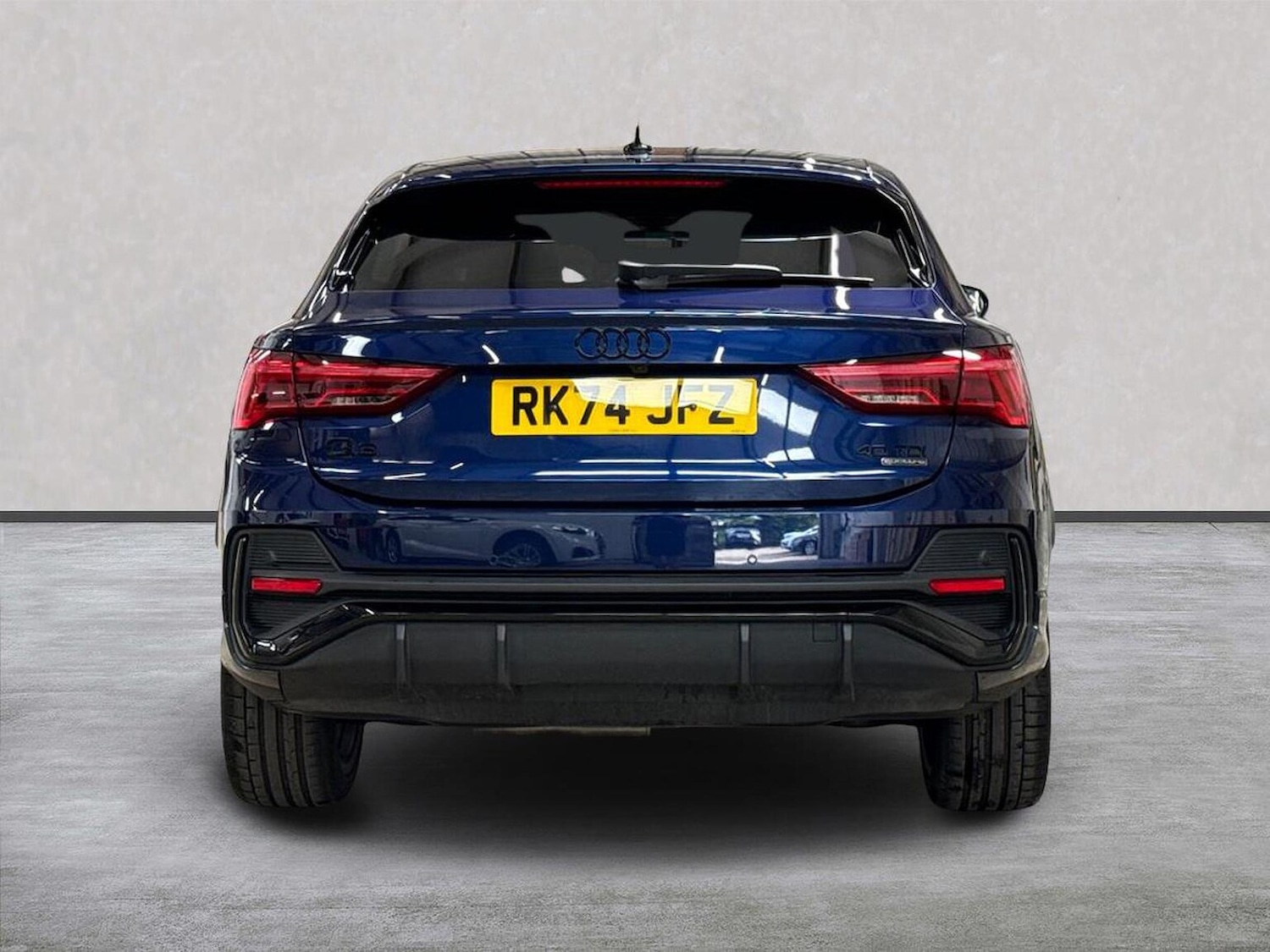 Used Audi Q3 2024 for sale - 75971016: Photo 4