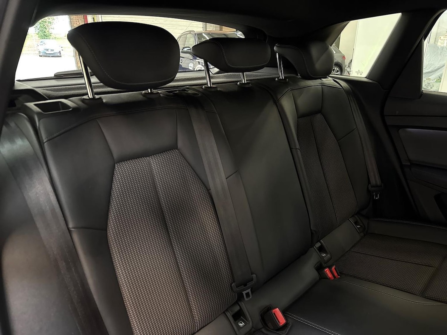 Used Audi Q4 e-tron 2021 for sale - 76638904: Photo 16