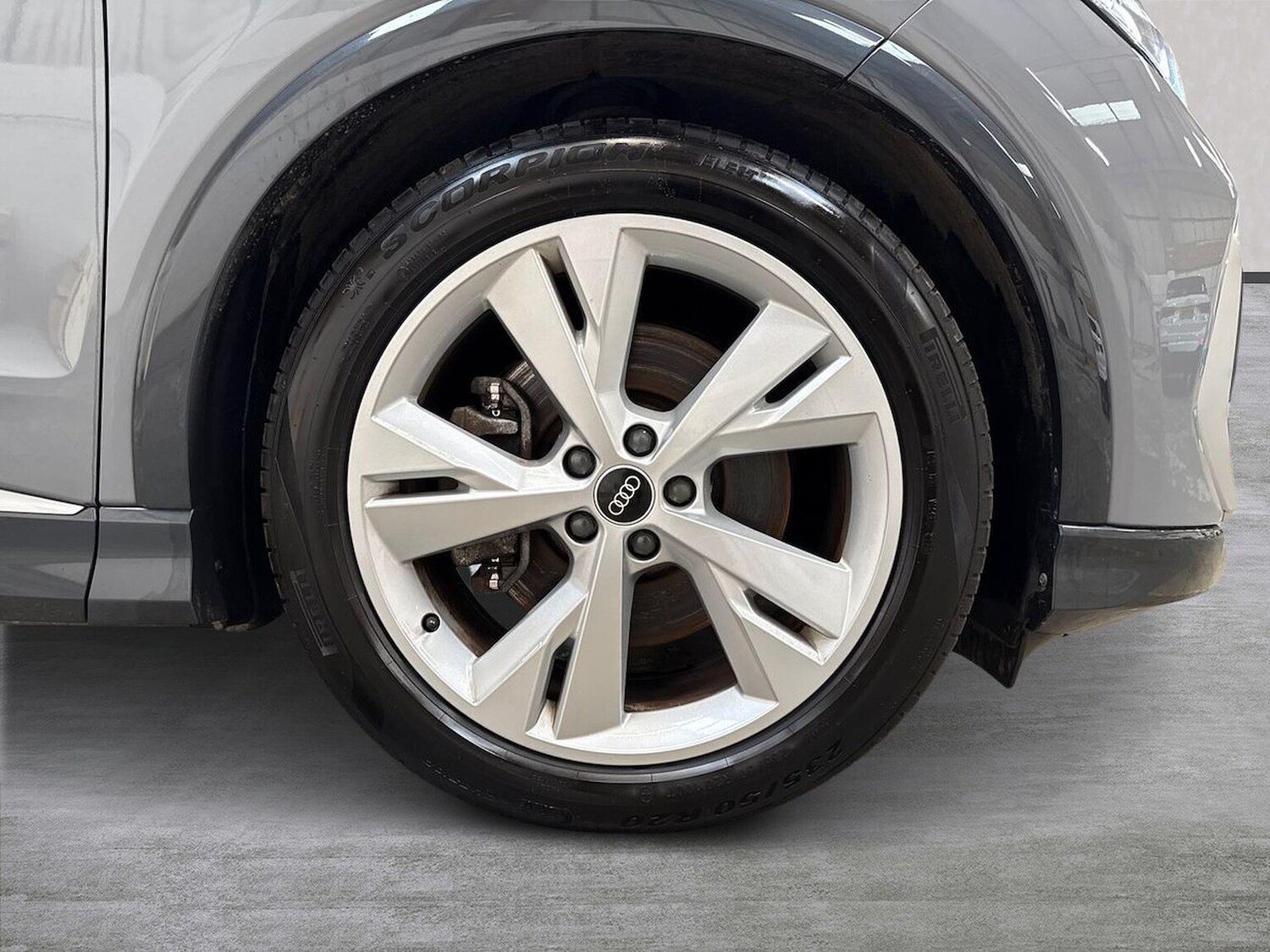 Used Audi Q4 e-tron 2021 for sale - 76638904: Photo 6