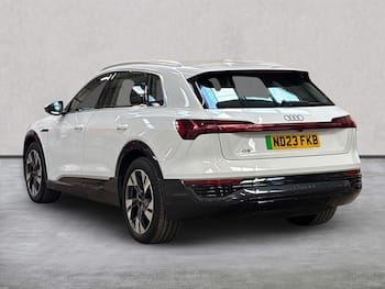 Used Audi Q8 2023 for sale - 79638059: Photo