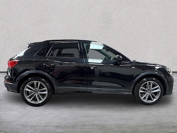 Used Audi Q3 2023 for sale - 79060331: Photo
