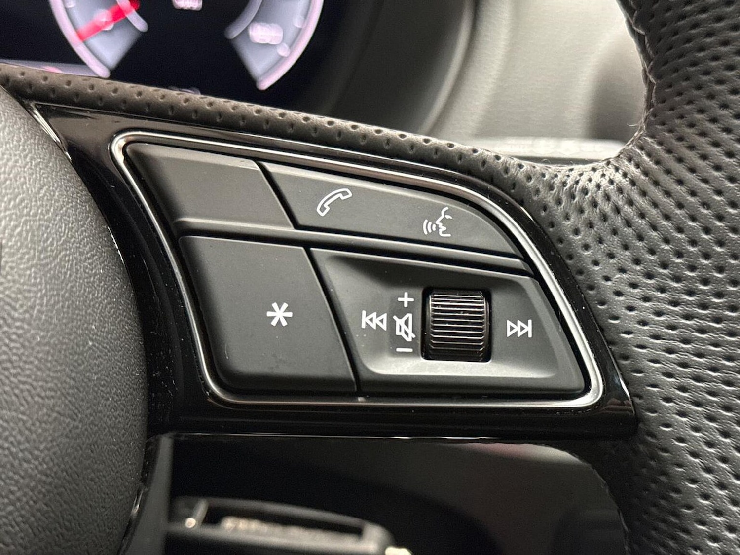 Used Audi Q2 2024 for sale - 78121825: Photo 28