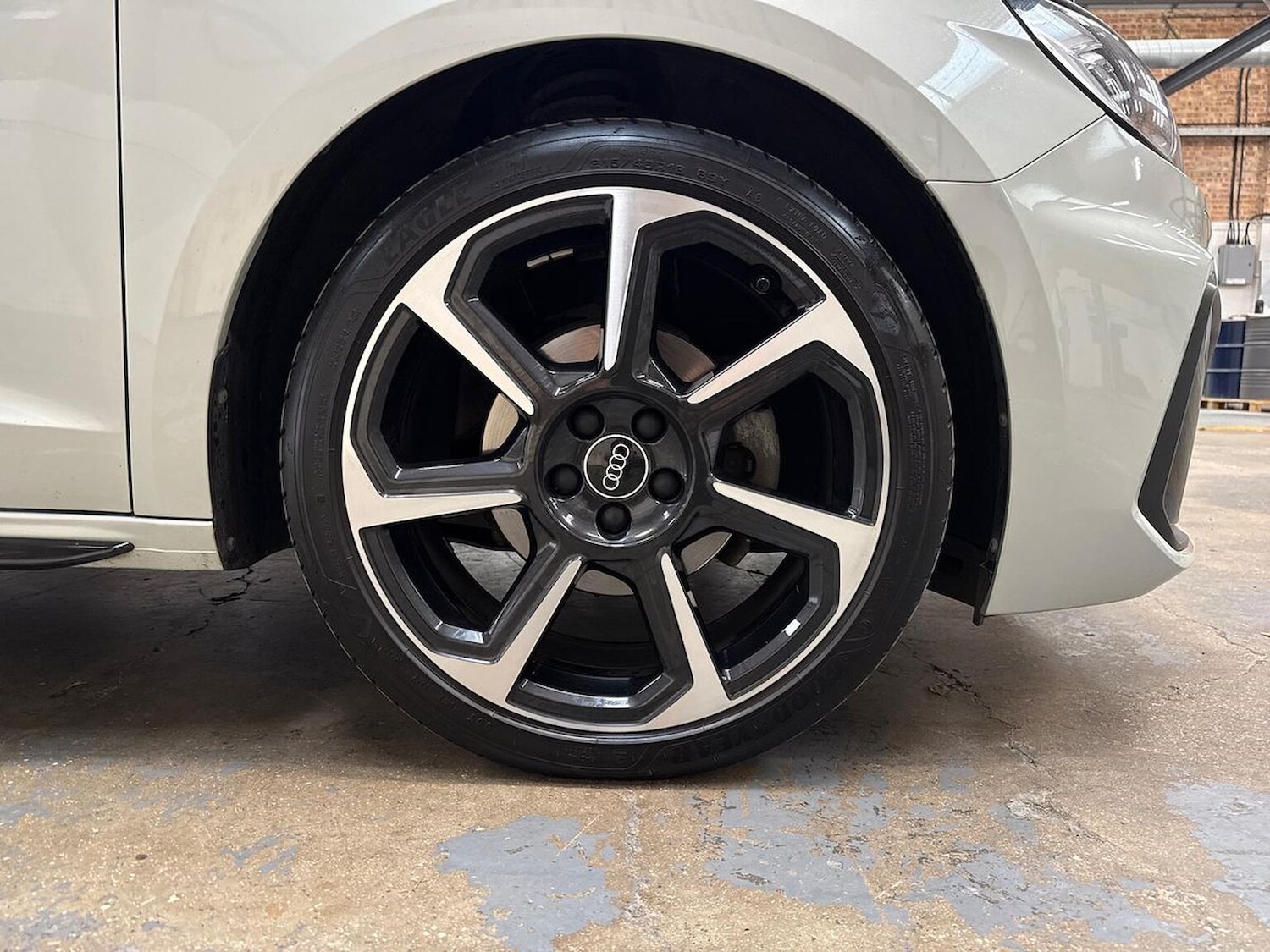 Used Audi A1 2023 for sale - 76127299: Photo 7