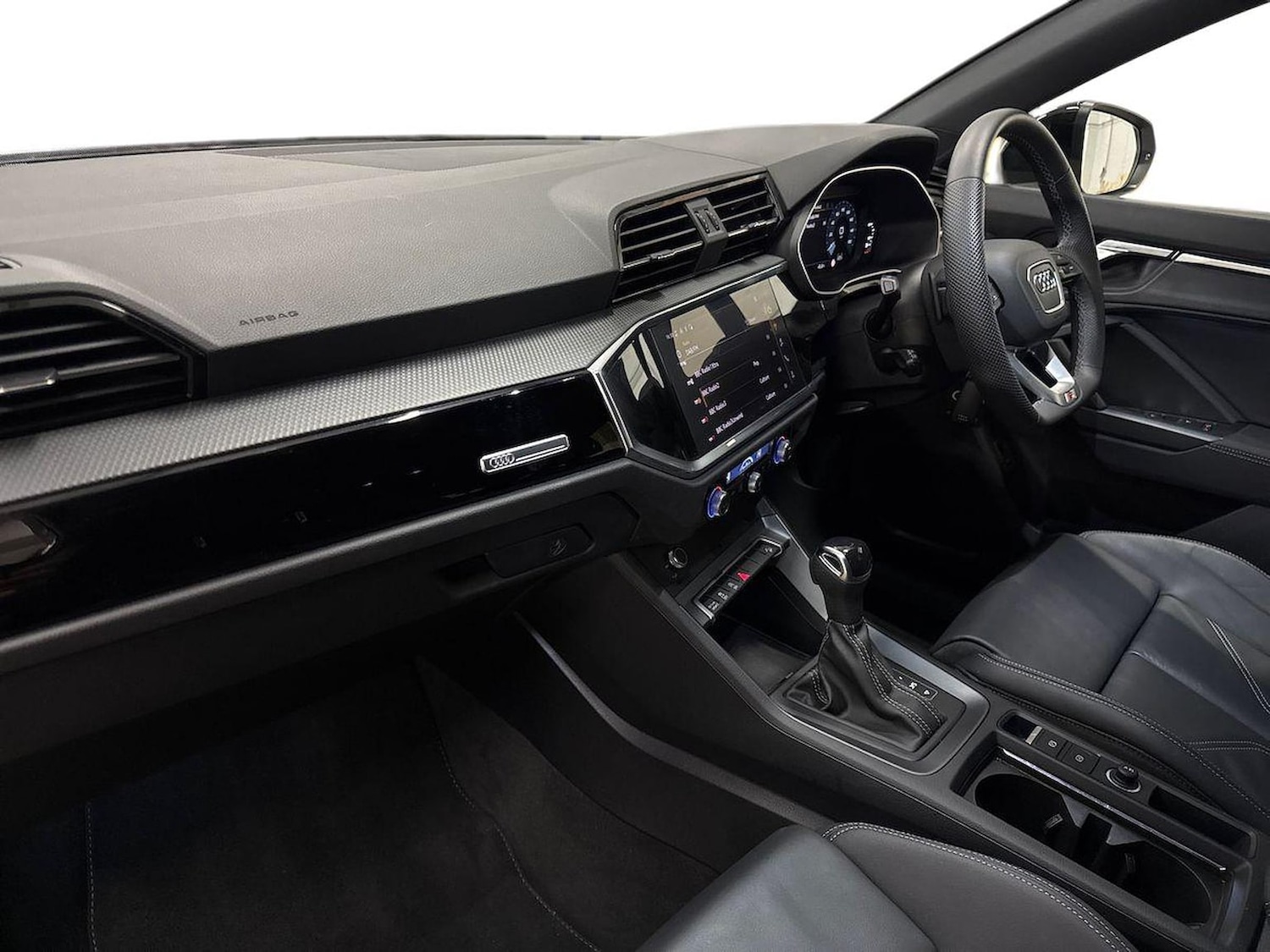 Used Audi Q3 2025 for sale - 76720277: Photo 7