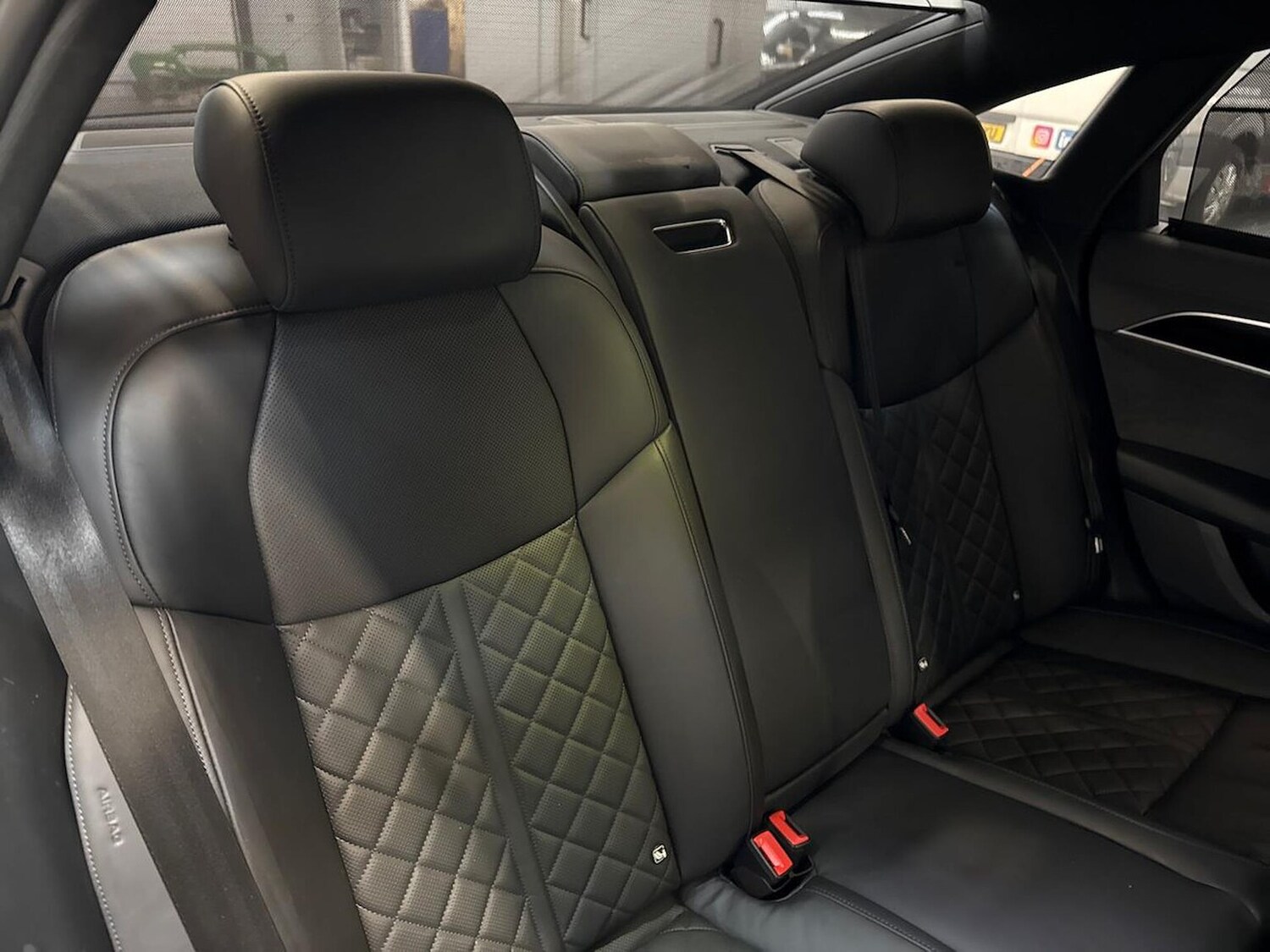 Used Audi A8 2023 for sale - 77676282: Photo 16