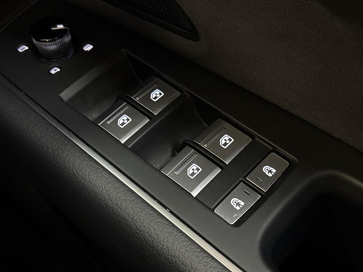 Used Audi A8 2023 for sale - 77676282: Photo 21