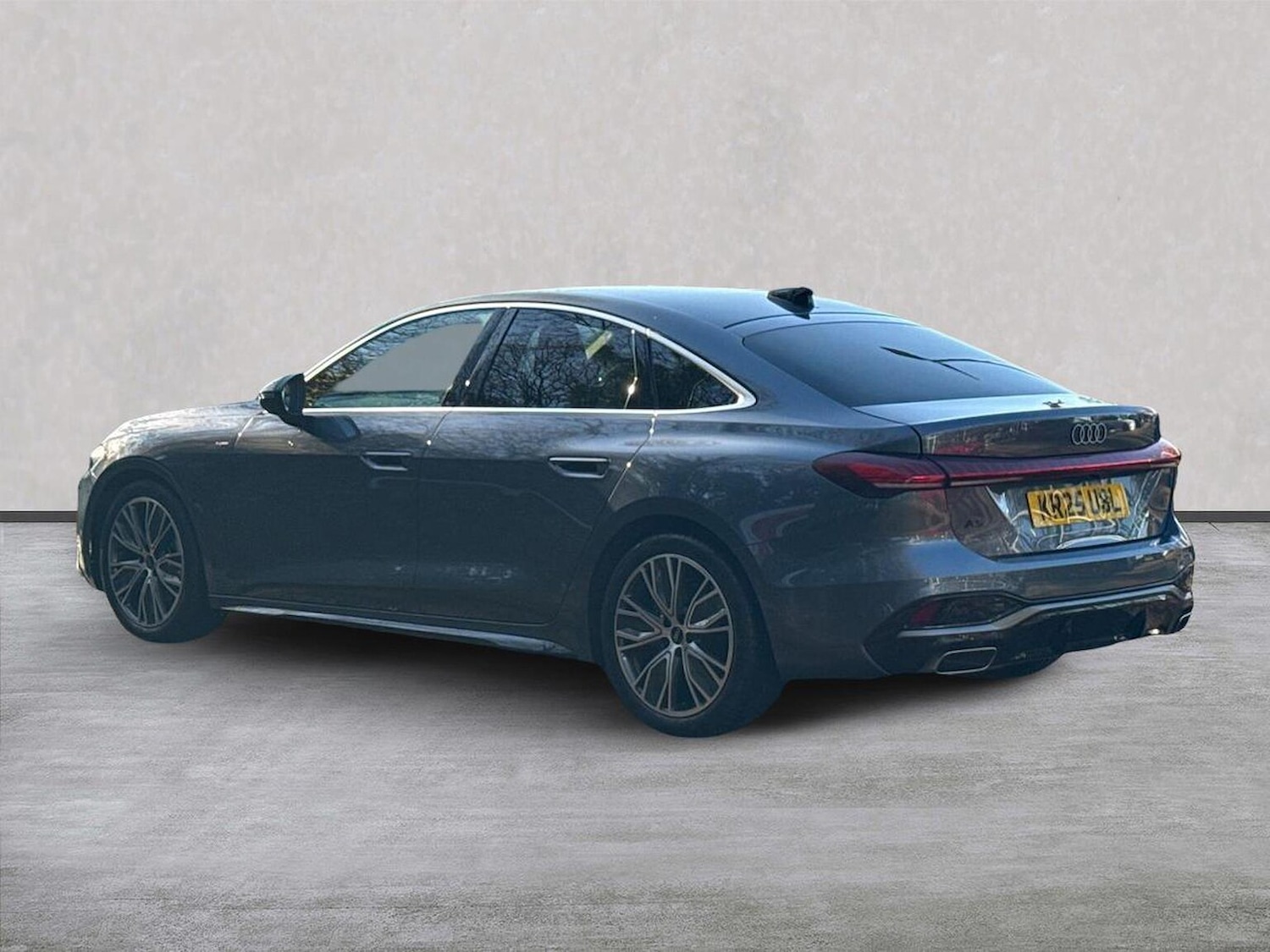 Used Audi A5 2025 for sale - 76736710: Photo 2