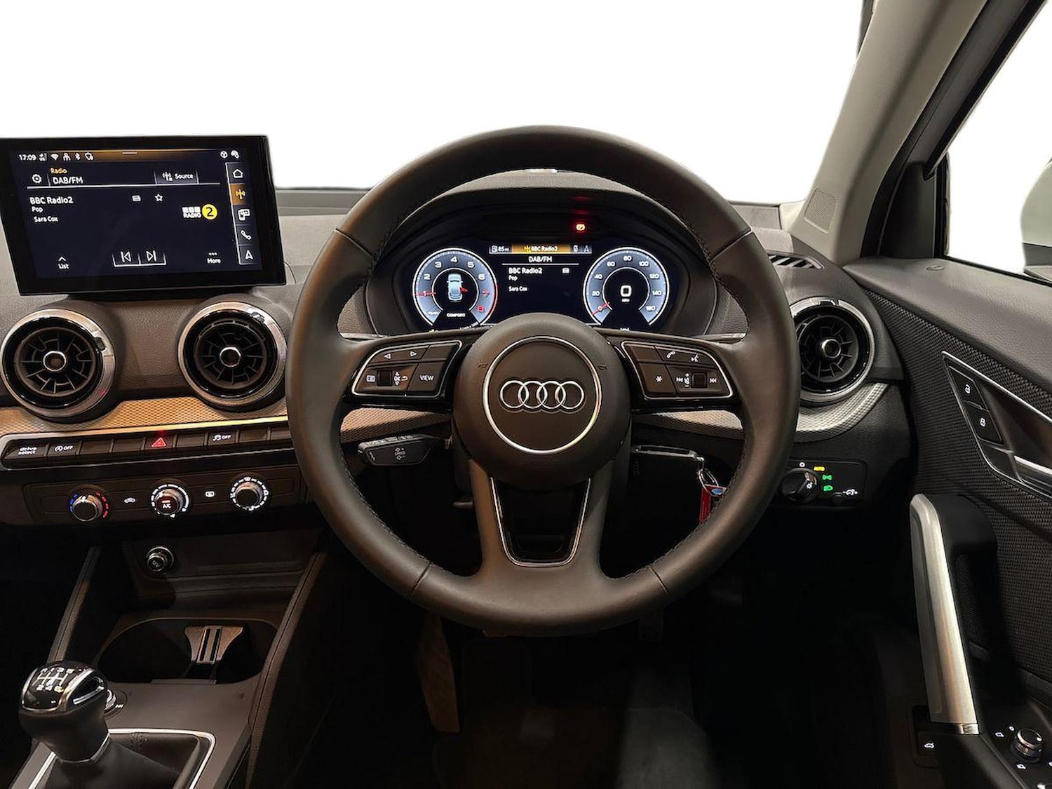 Used Audi Q2 2025 for sale - 76741115: Photo 9