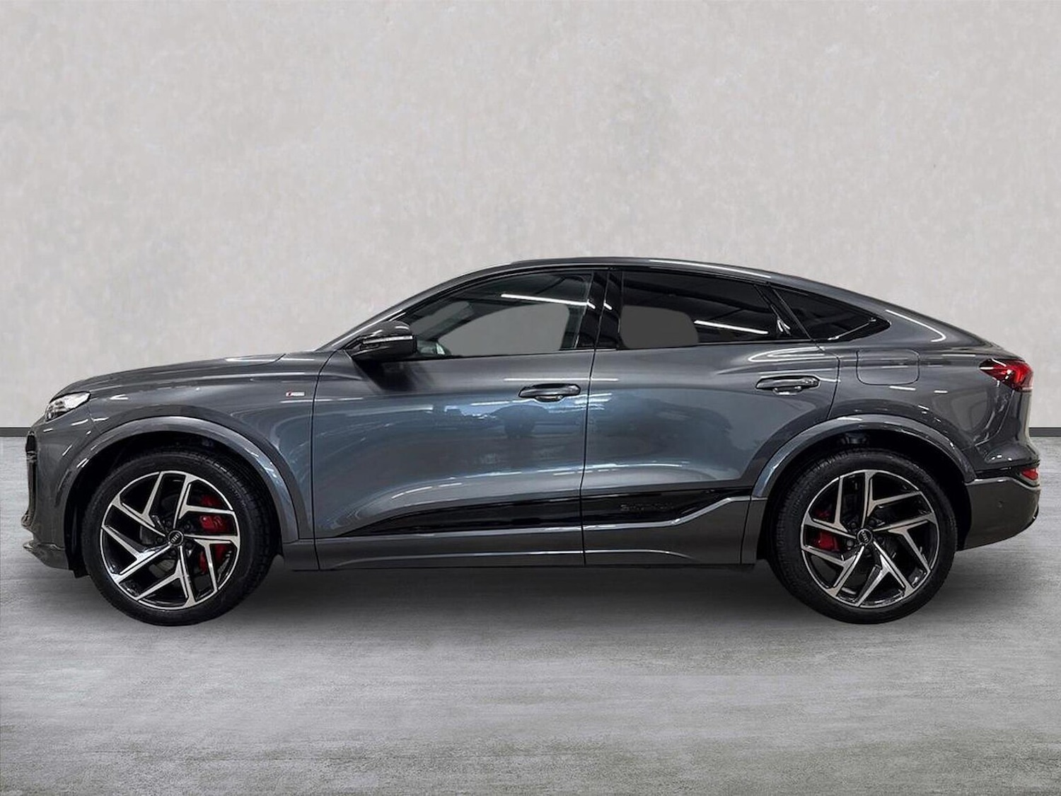 Used Audi Q6 e-tron 2025 for sale - 77528839: Photo 19