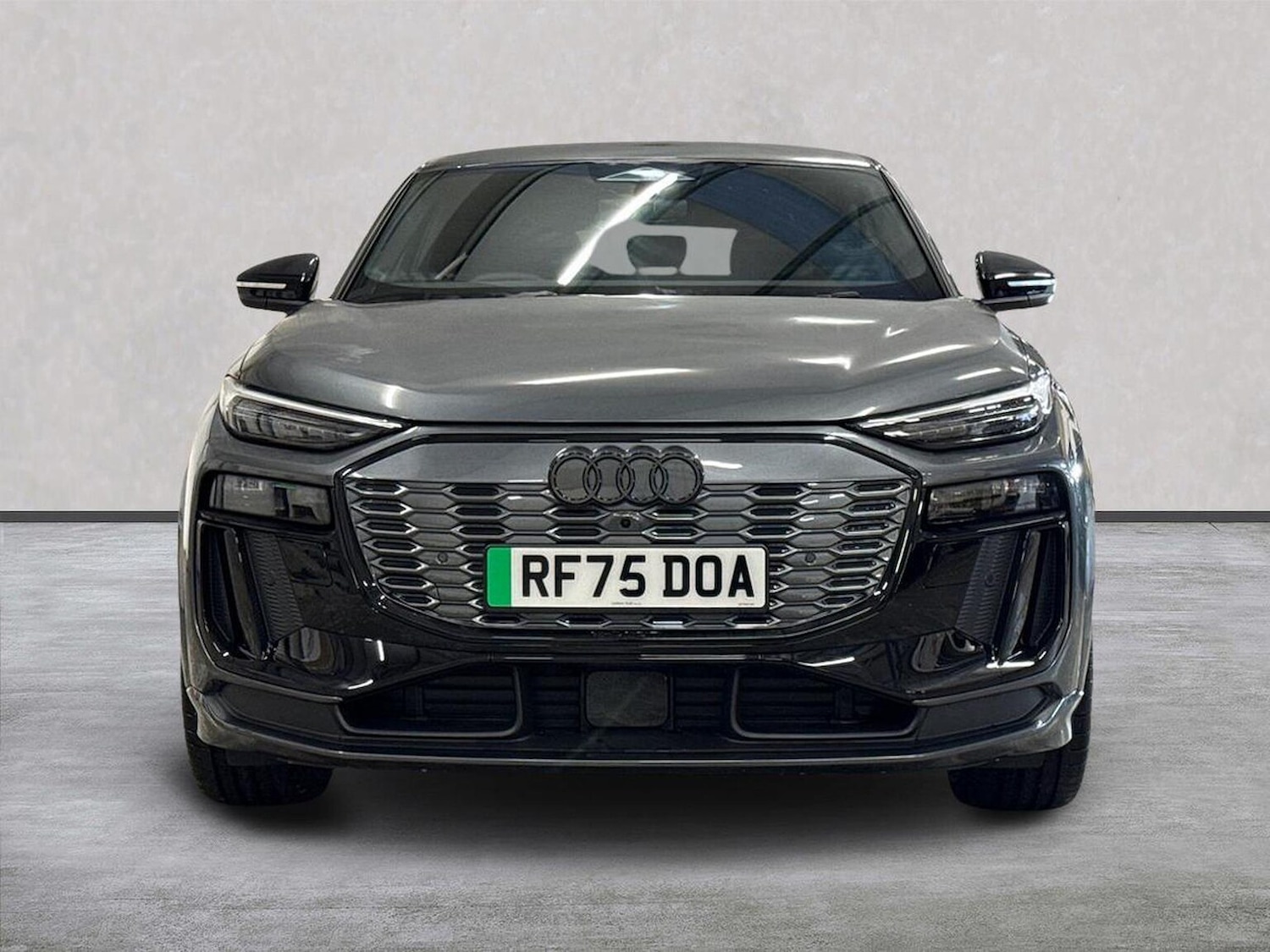 Used Audi Q6 e-tron 2025 for sale - 77528839: Photo 5