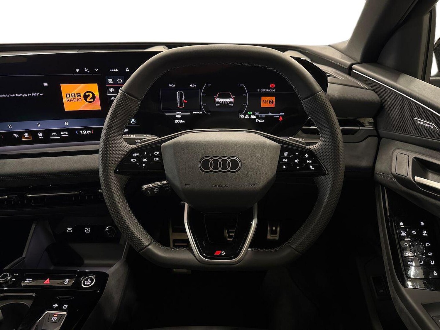 Used Audi Q6 e-tron 2025 for sale - 77528839: Photo 9