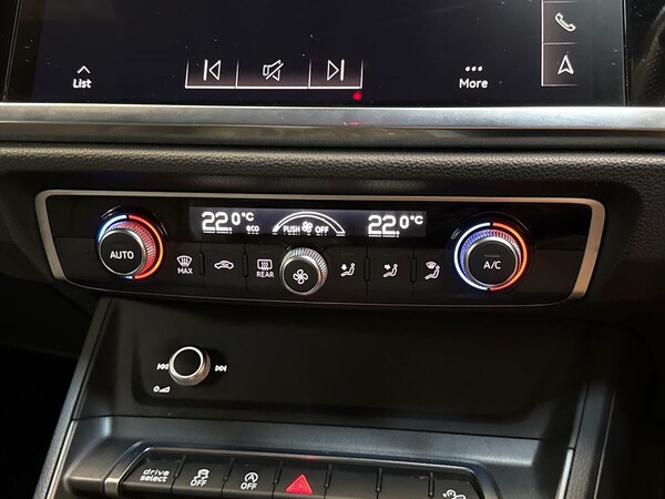 Used Audi Q3 2020 for sale - 76027601: Photo 12