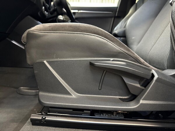 Used Audi Q3 2020 for sale - 76027601: Photo 30