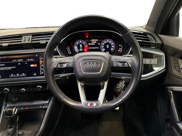 Used Audi Q3 2020 for sale - 76027601: Photo 9