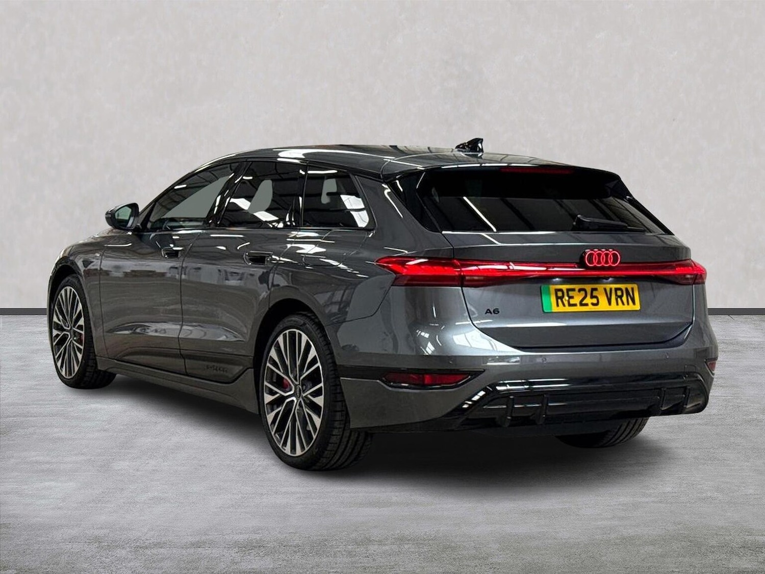 Used Audi A6 2025 for sale - 76720287: Photo 2