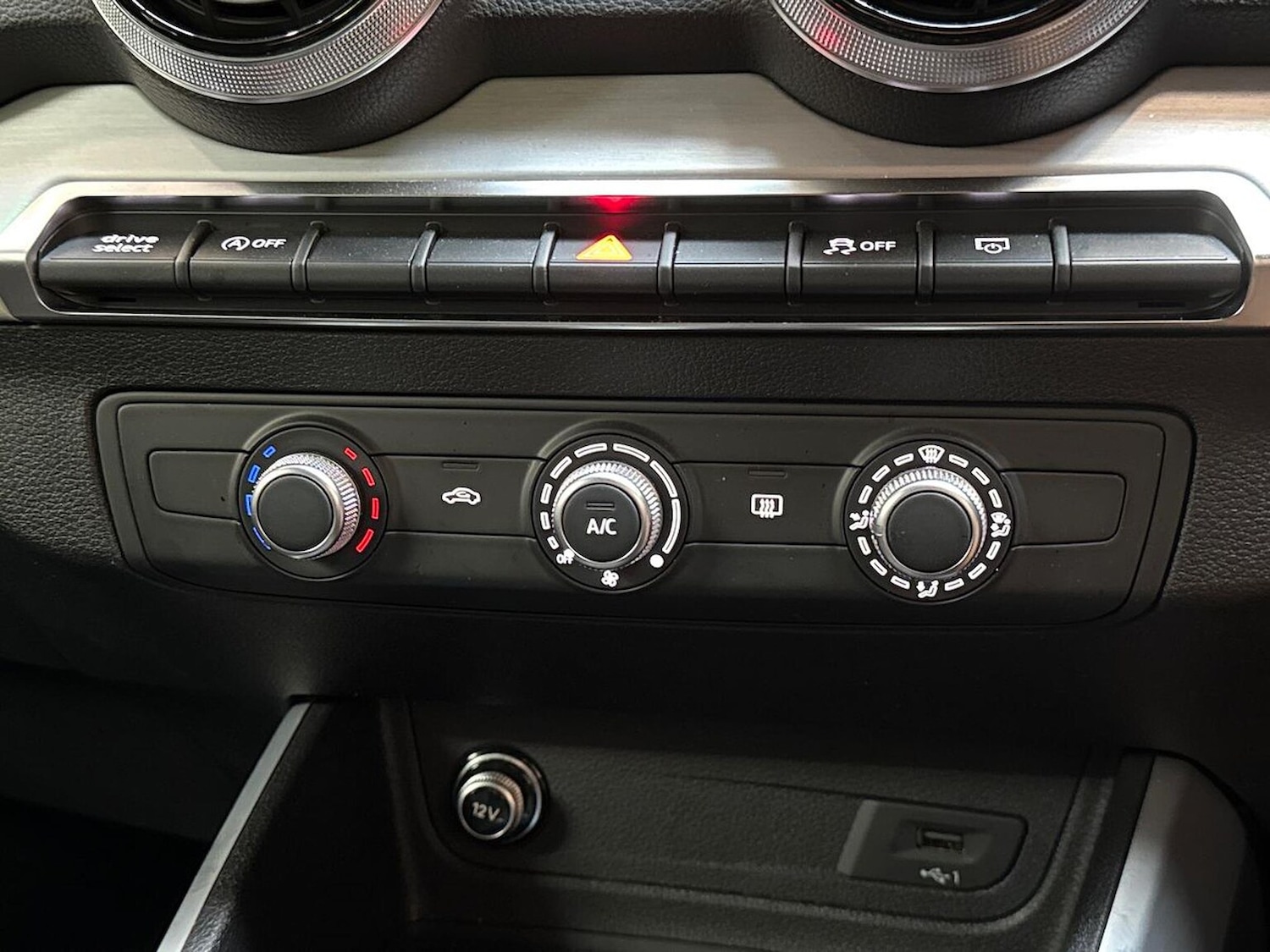 Used Audi Q2 2024 for sale - 76735564: Photo 12