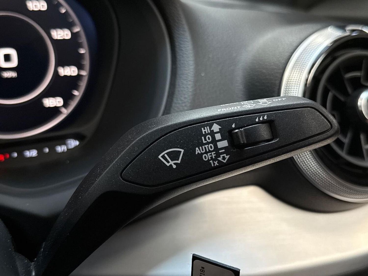 Used Audi Q2 2024 for sale - 76735564: Photo 28