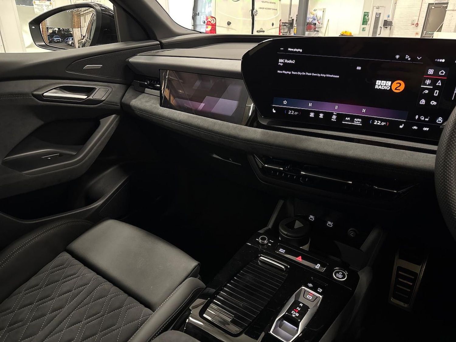 Used Audi Q6 e-tron 2025 for sale - 76741108: Photo 13