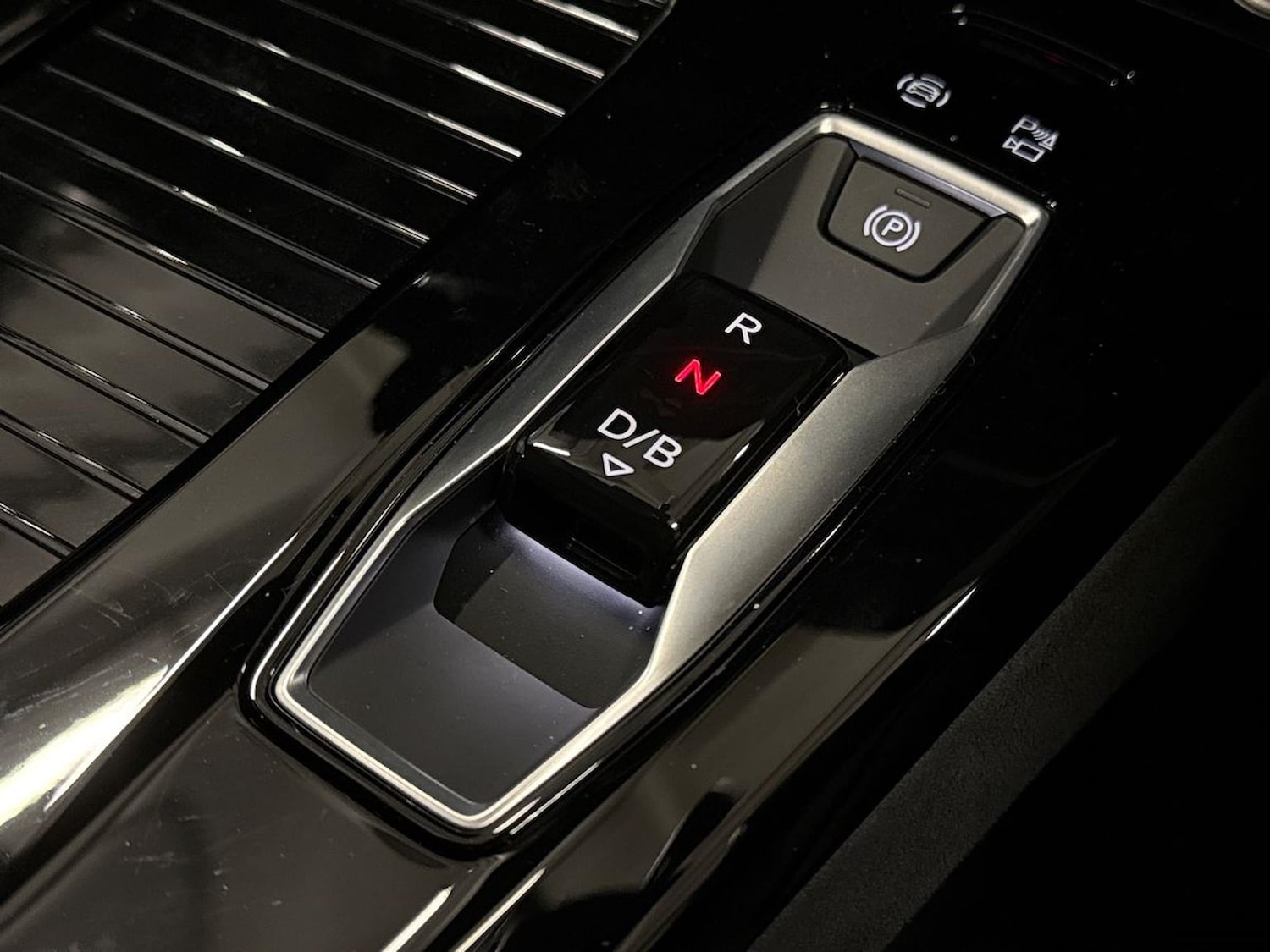 Used Audi Q6 e-tron 2025 for sale - 76741108: Photo 40