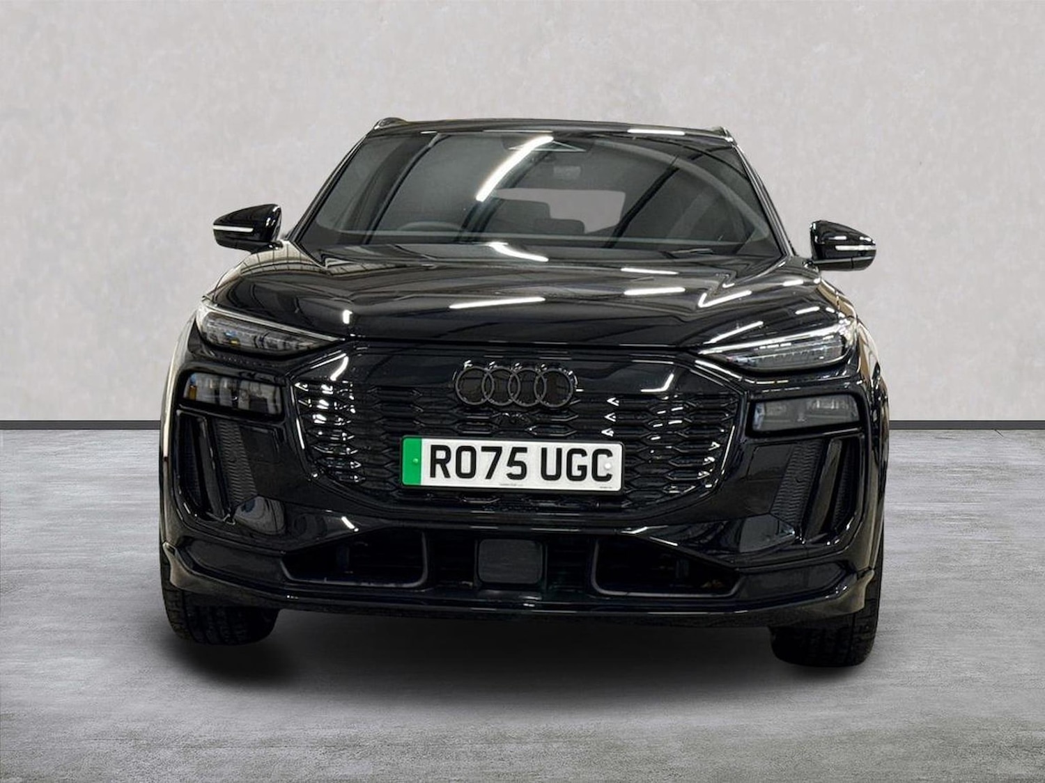 Used Audi Q6 e-tron 2025 for sale - 76741108: Photo 5