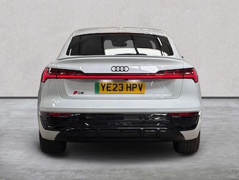 Used Audi Q8 2023 for sale - 79194788: Photo