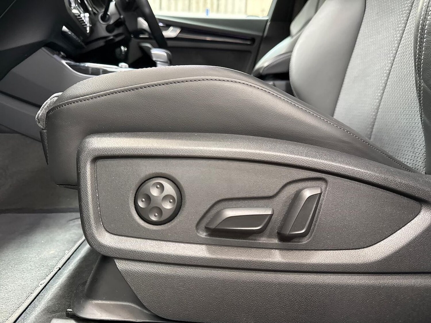 Used Audi Q5 2023 for sale - 78191777: Photo 32