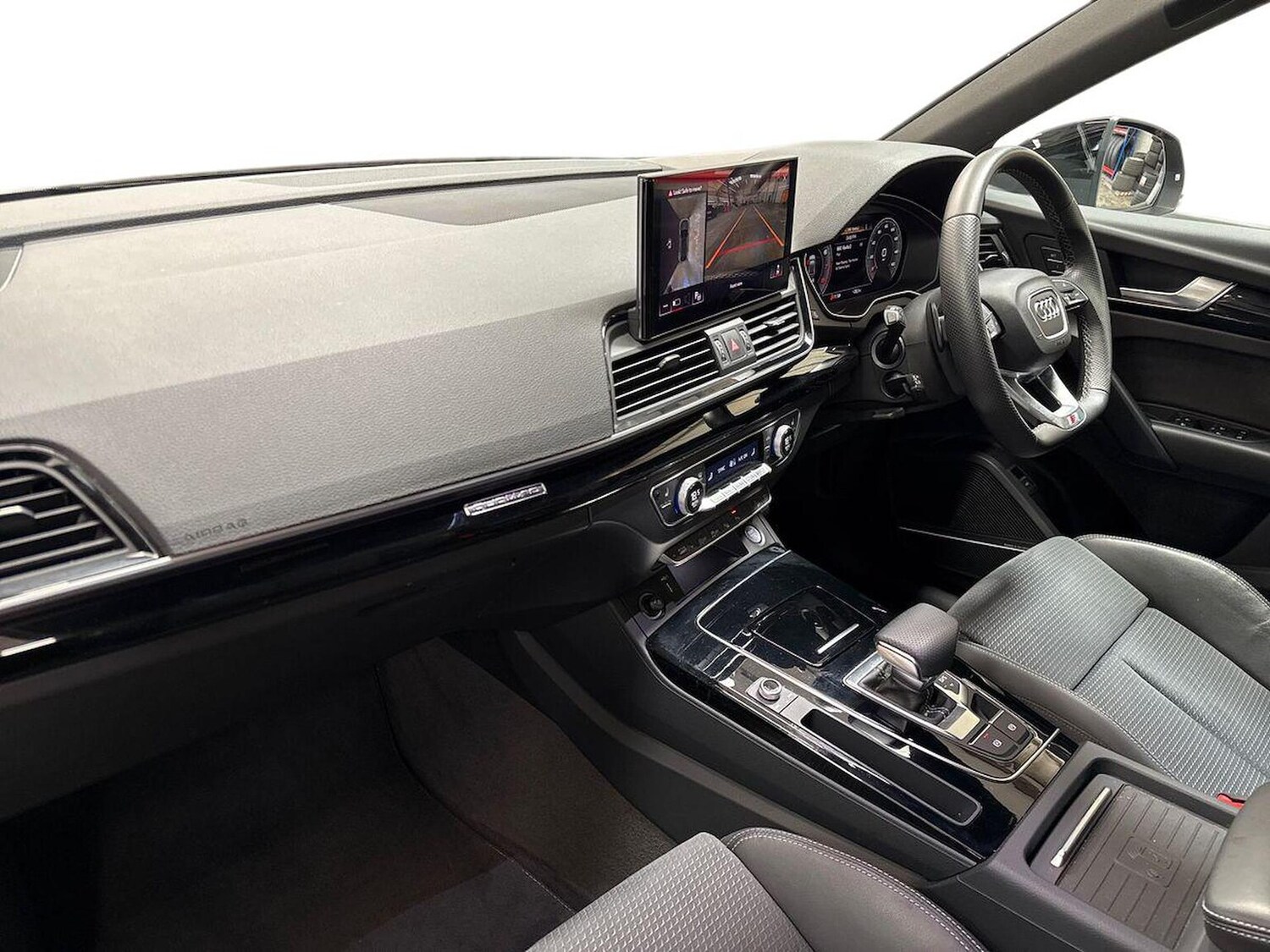 Used Audi Q5 2023 for sale - 78191777: Photo 9