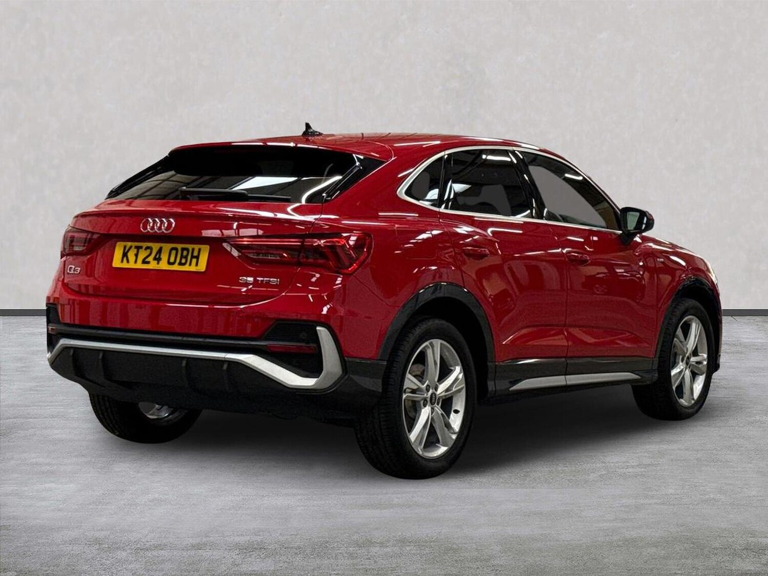 Used Audi Q3 2024 for sale - 76455158: Photo 18