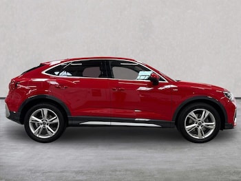 Used Audi Q3 2024 for sale - 76455158: Photo