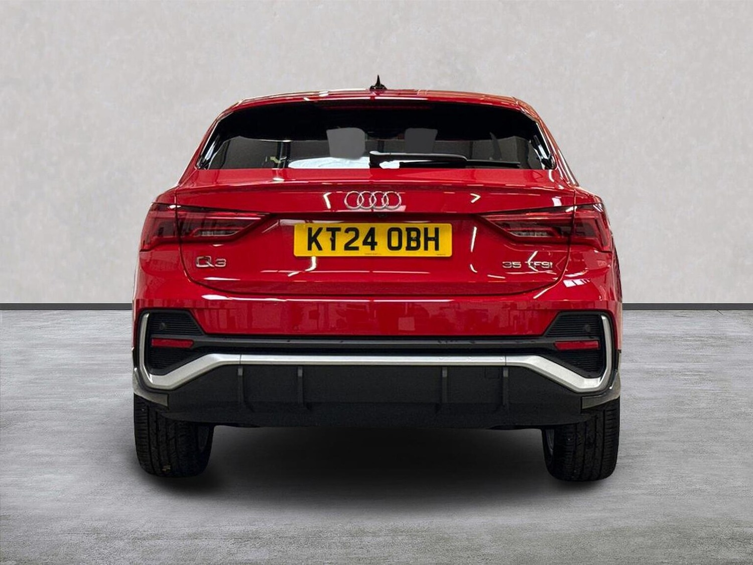 Used Audi Q3 2024 for sale - 76455158: Photo 4