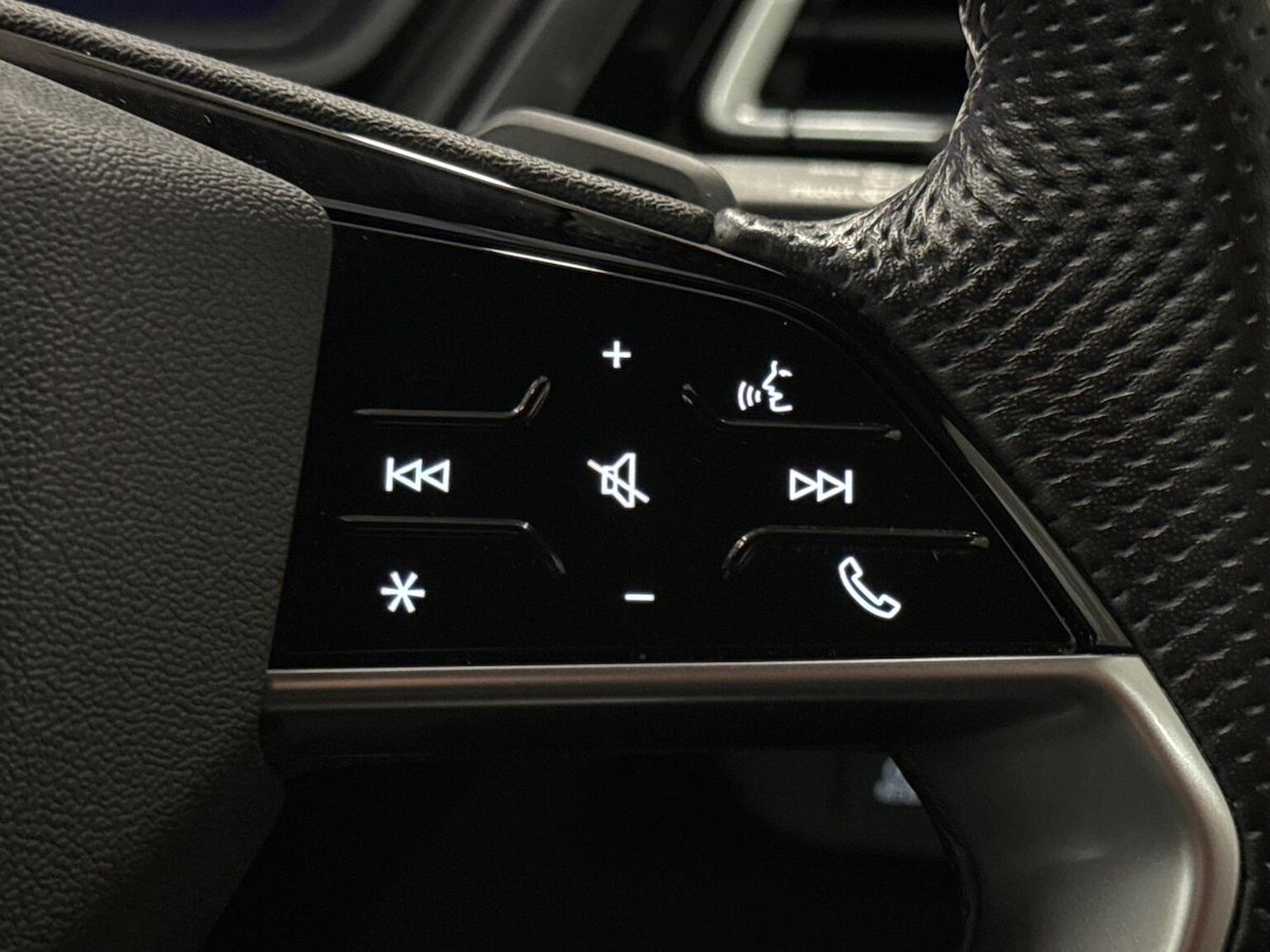 Used Audi Q4 e-tron 2021 for sale - 76638905: Photo 26