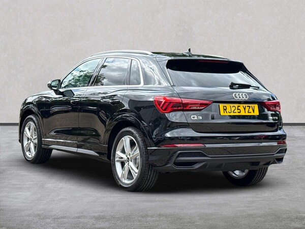 Used Audi Q3 2025 for sale - 76114314: Photo 2