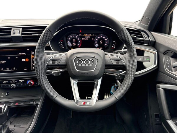Used Audi Q3 2025 for sale - 76114314: Photo 9