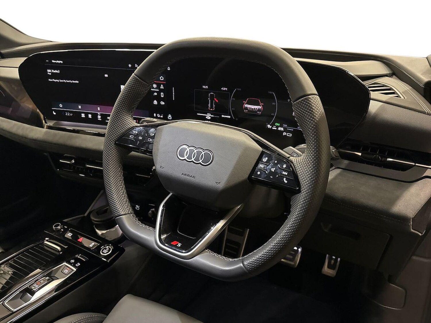 Used Audi Q6 e-tron 2025 for sale - 77487767: Photo 15
