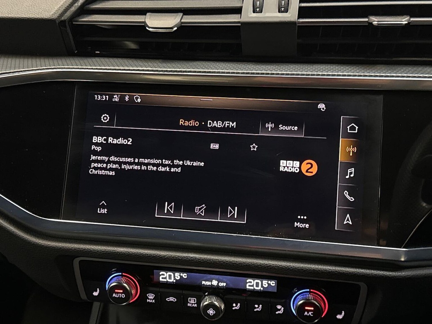 Used Audi Q3 2019 for sale - 76682567: Photo 11