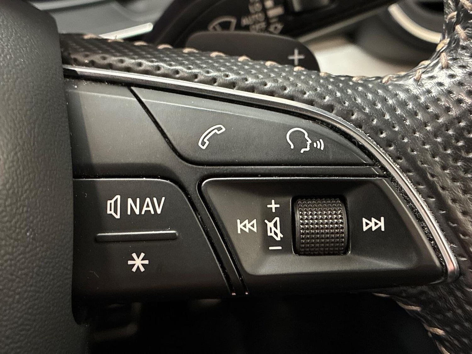 Used Audi Q5 2017 for sale - 78191729: Photo 28