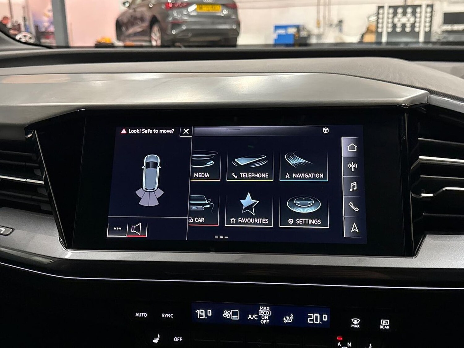 Used Audi Q4 e-tron 2021 for sale - 77487724: Photo 23