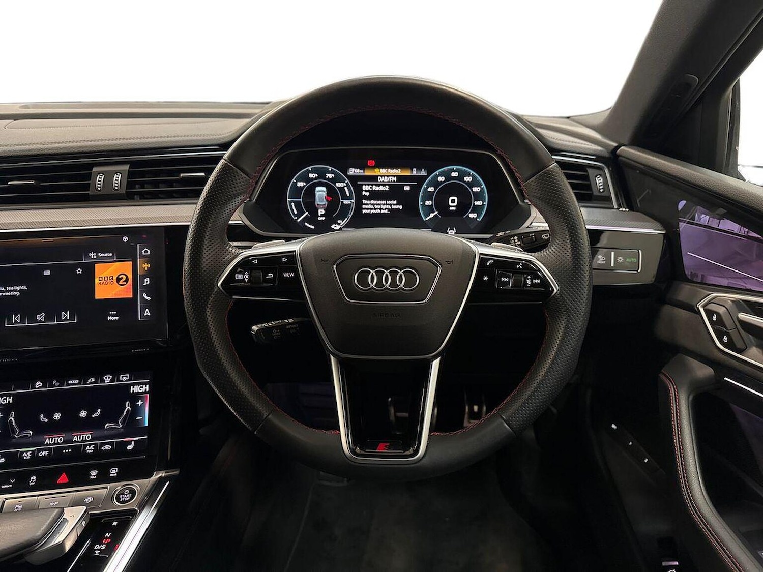 Used Audi Q8 2023 for sale - 77797010: Photo 9