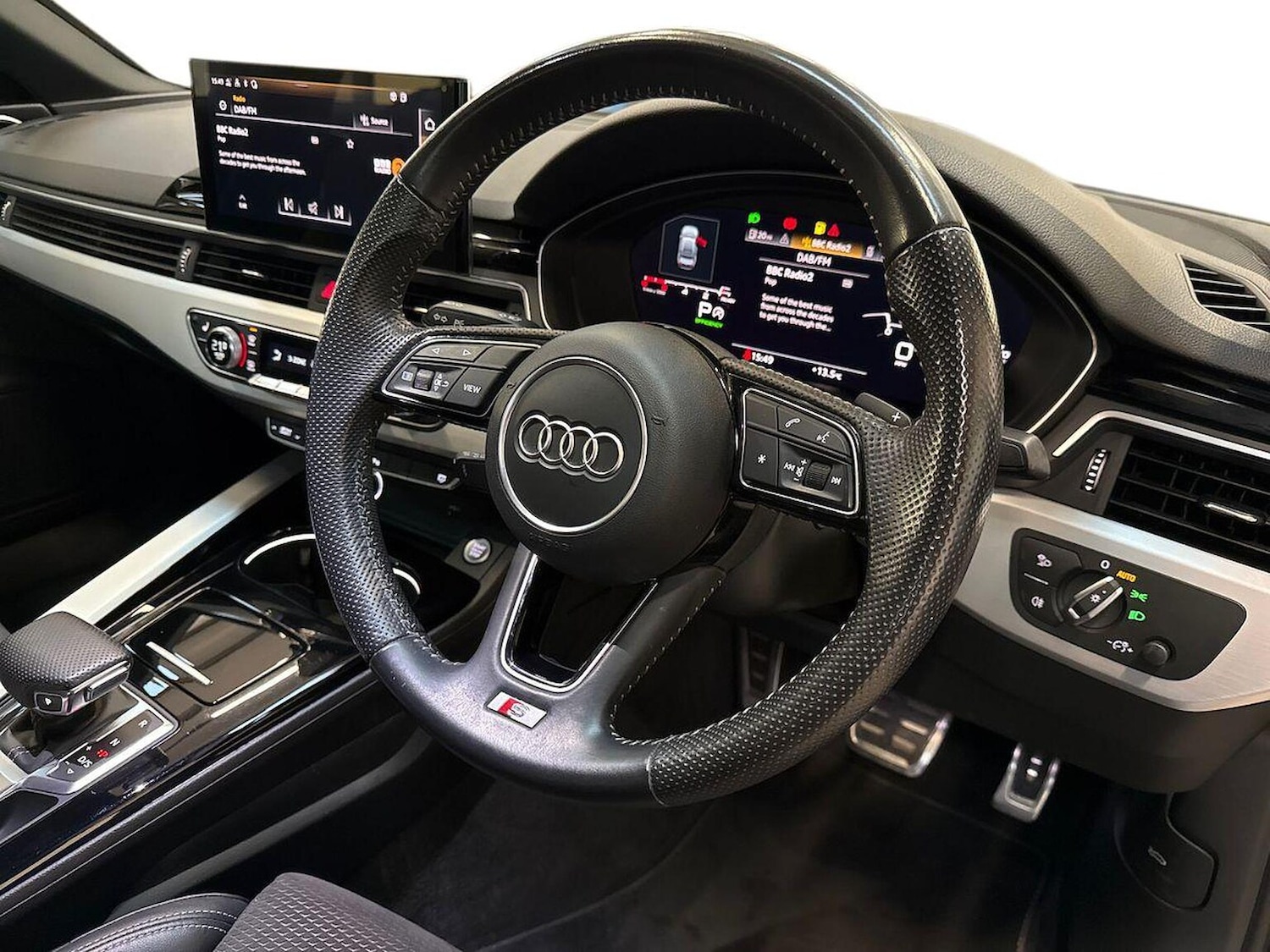 Used Audi A4 2020 for sale - 76396877: Photo 15