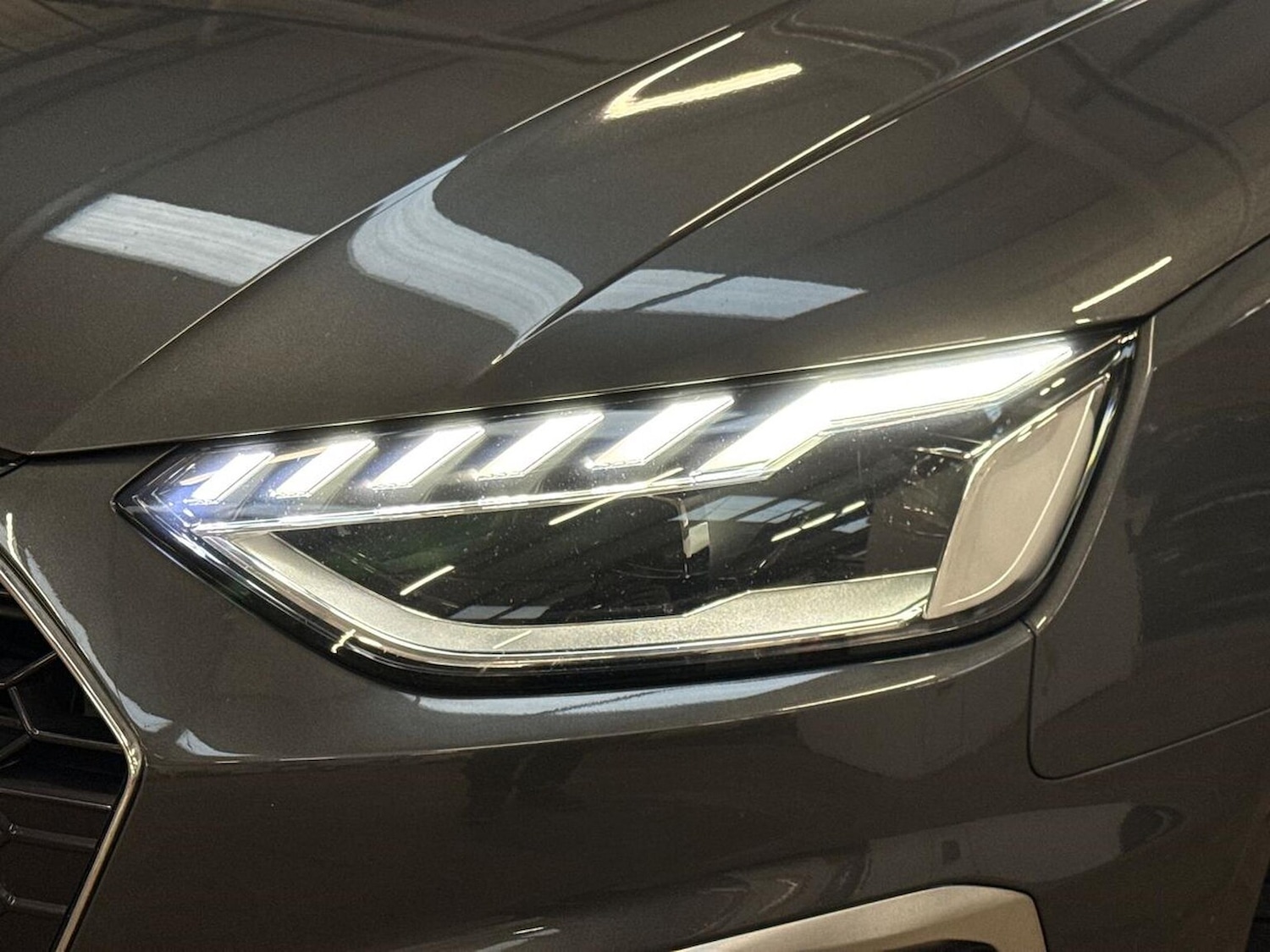 Used Audi A4 2020 for sale - 76396877: Photo 34