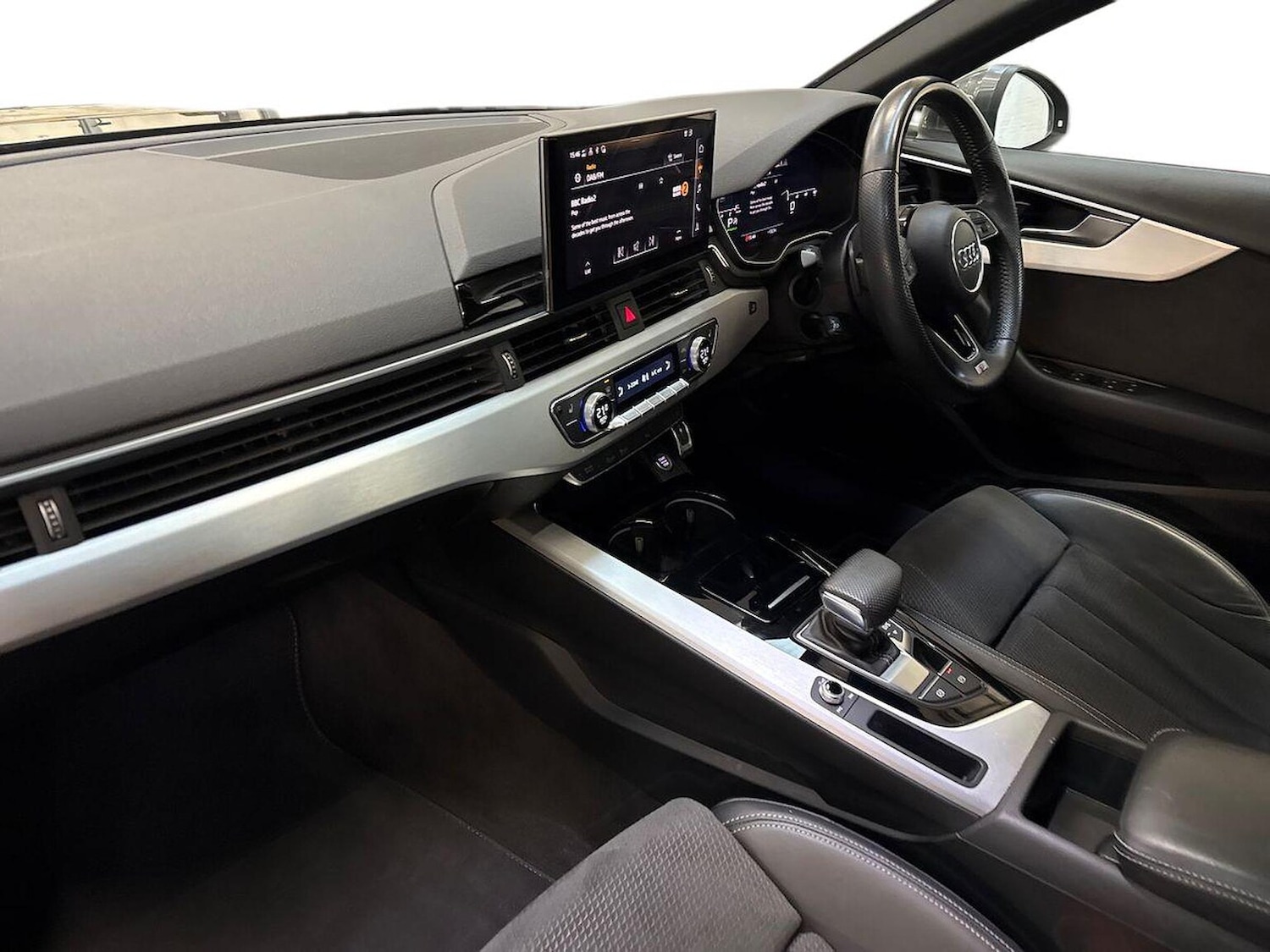 Used Audi A4 2020 for sale - 76396877: Photo 7