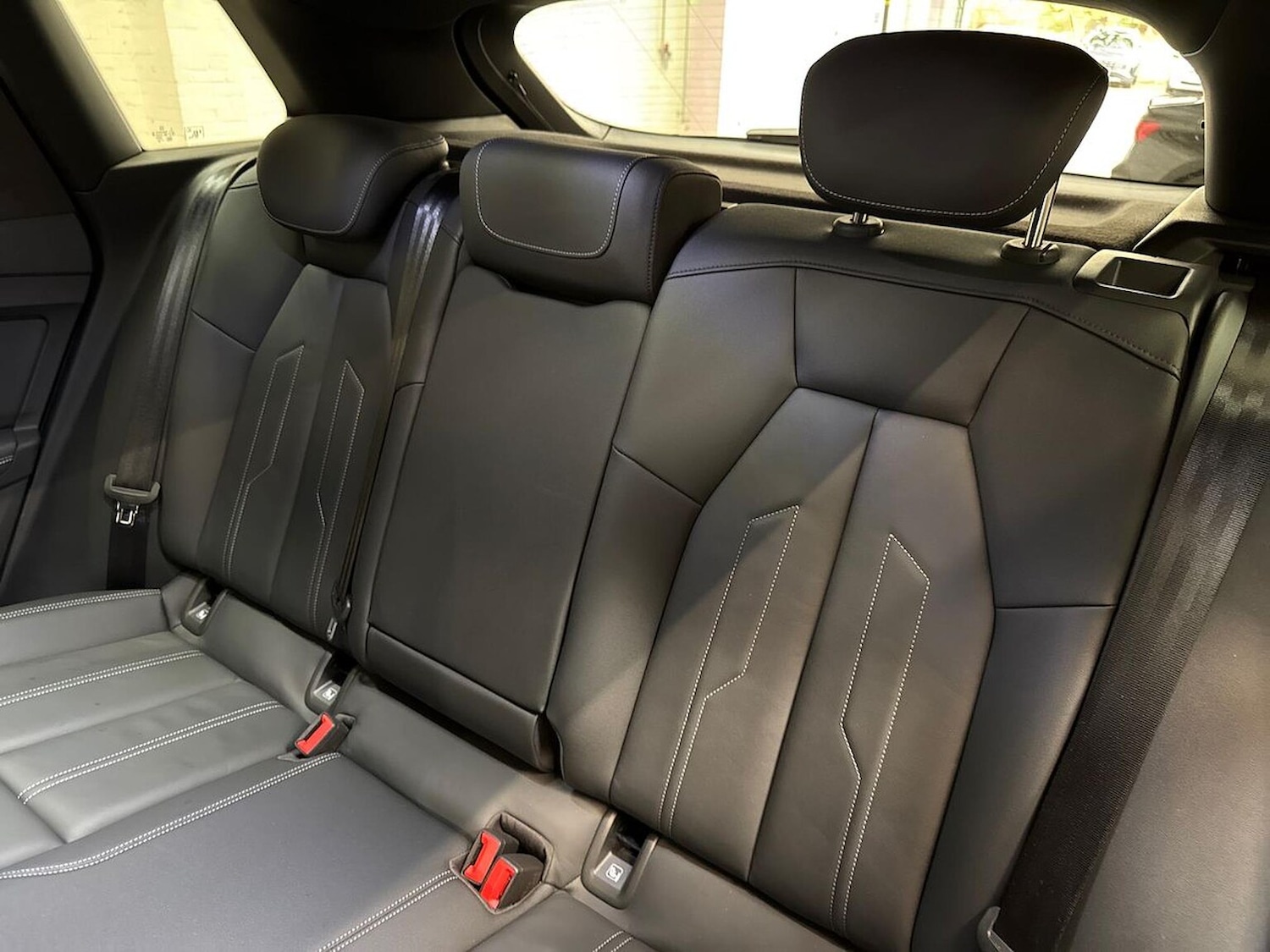 Used Audi Q4 e-tron 2023 for sale - 76455159: Photo 16