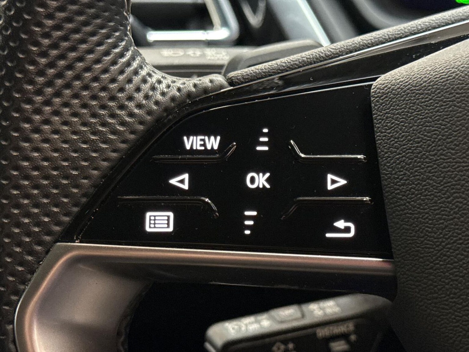 Used Audi Q4 e-tron 2023 for sale - 76455159: Photo 27