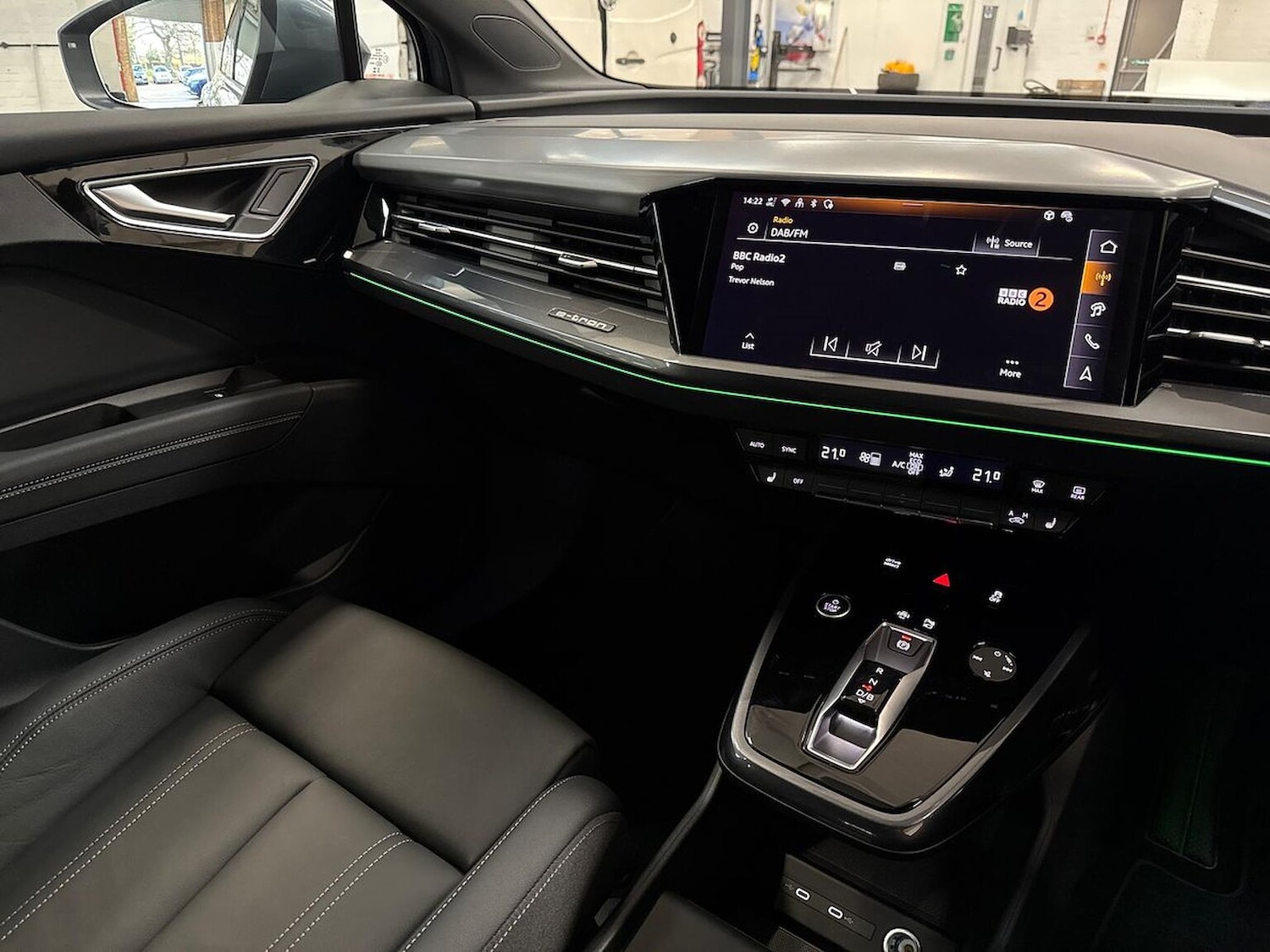 Used Audi Q4 e-tron 2025 for sale - 77078048: Photo 15