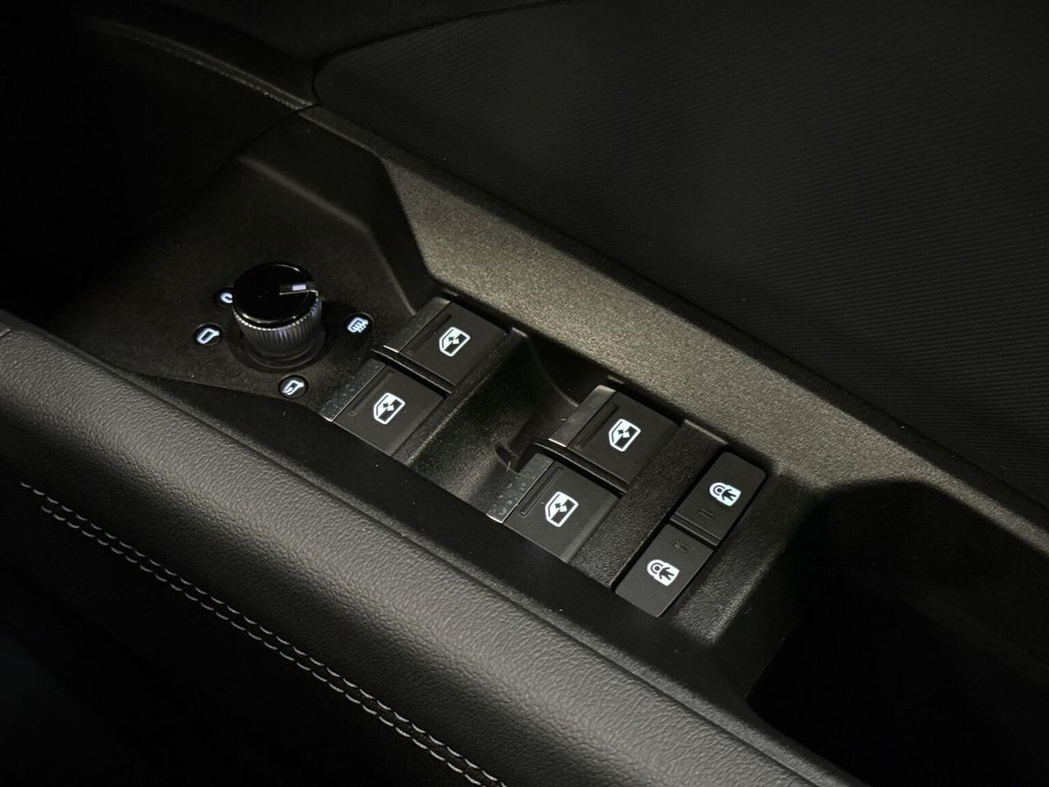 Used Audi Q4 e-tron 2025 for sale - 77078048: Photo 23