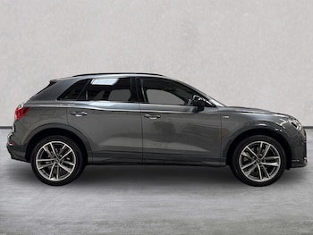 Used Audi Q3 2022 for sale - 76735576: Photo