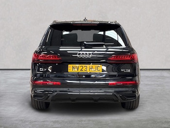 Used Audi Q7 2023 for sale - 79380073: Photo