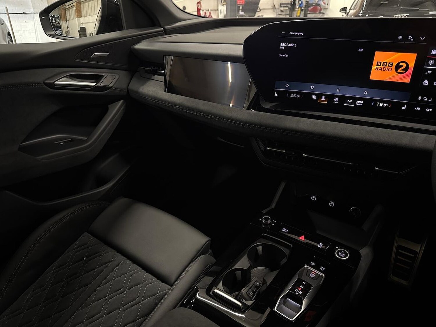 Used Audi Q6 e-tron 2025 for sale - 78193240: Photo 15