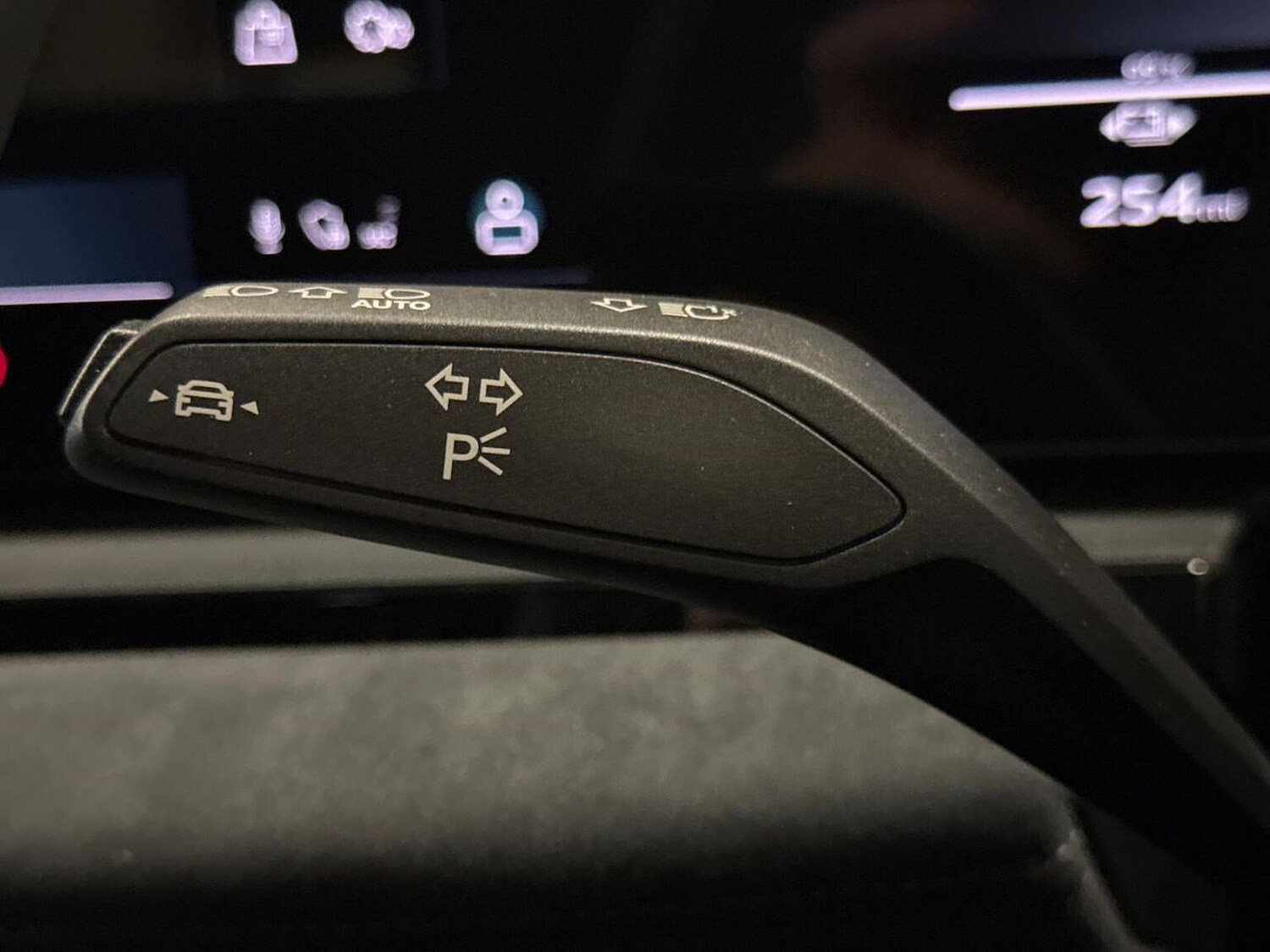 Used Audi Q6 e-tron 2025 for sale - 78193240: Photo 31