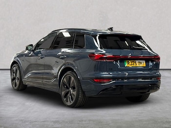 Used Audi Q6 e-tron 2025 for sale - 75437542: Photo